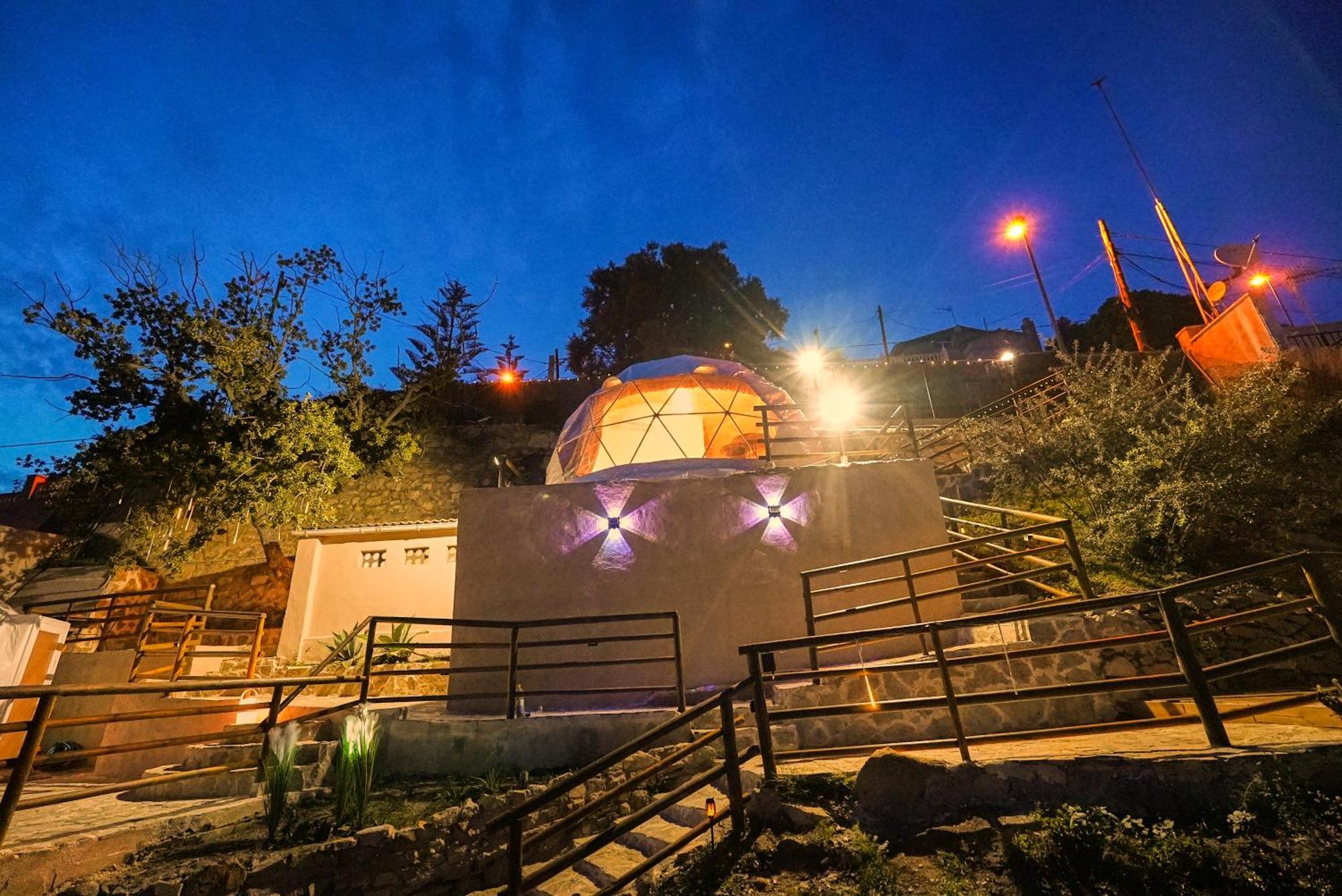Aaa View Private Terrace Outdoor Heated Hot Tub Family Fun Βίλα Μπαδαλόνα Εξωτερικό φωτογραφία